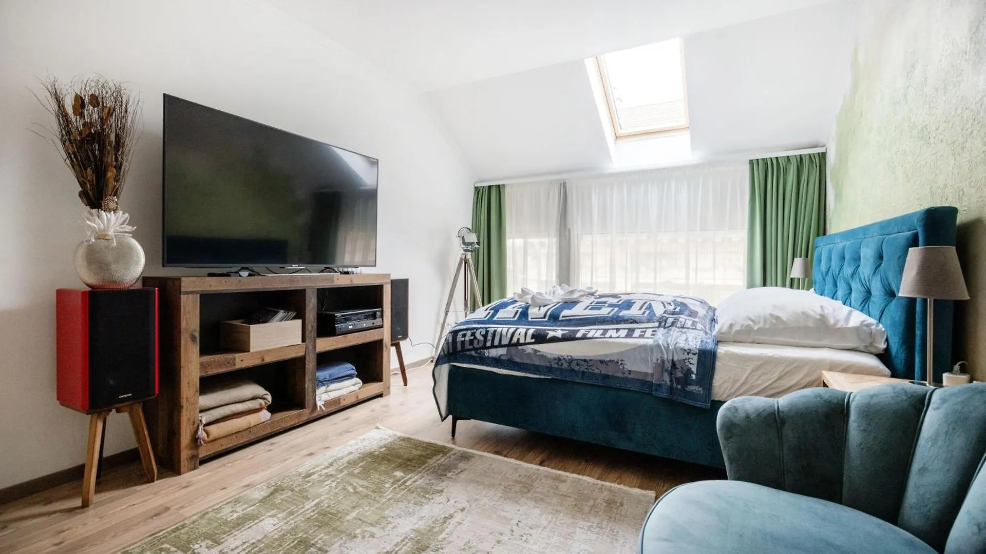 Backstage Loft Apartment Budapest